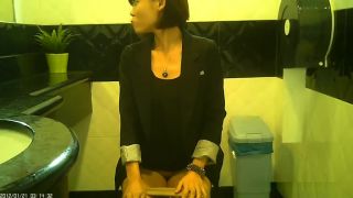 Online Tube Voyeur in Public Toilet - voyeur-9