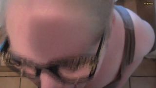 Chubbys - Angestellter toilette blowjob 720P - Germany-1