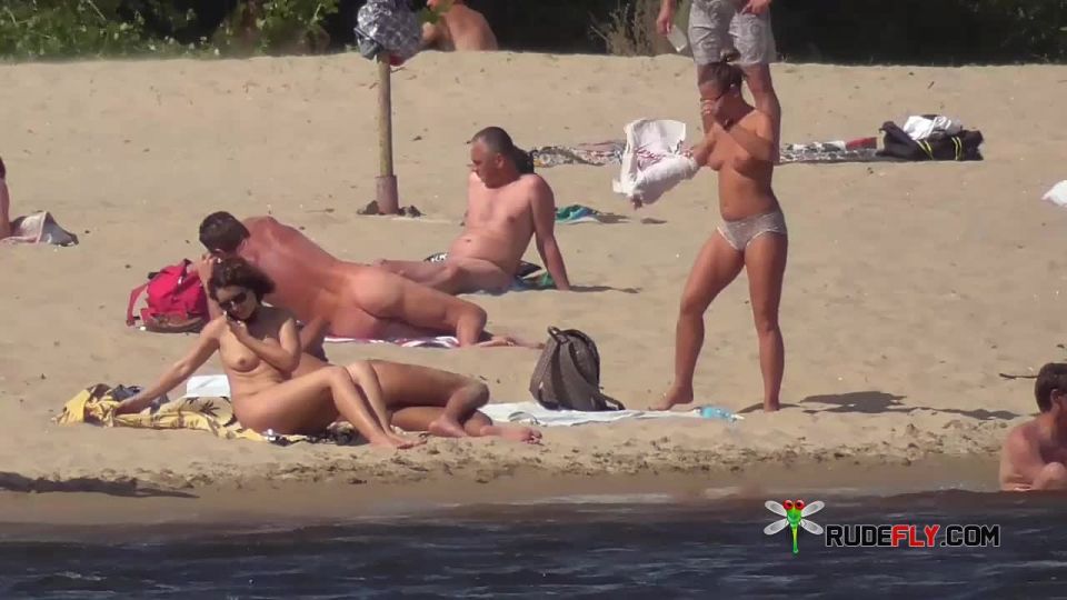 In vama veche la nudisti 7