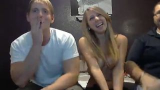 ErikaSwingz - A little camshow double bj MFM with hubby's friends - Boy boy girl-4