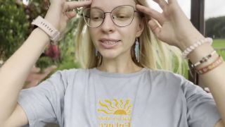 Hd Porn 5 reasons why you should get COLLARED-2