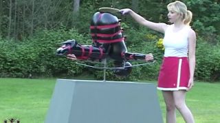 House of Gord20 10 02 (04 09 24) Sasha Monet - Display Stand-7