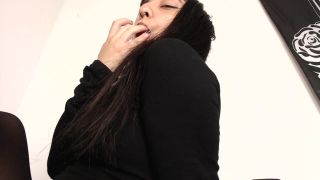 free video 12 Anna Thorn – PANTYHOSE SQUIRT 1280×720 HD - fingering - fisting porn videos bbw smoking fetish-6