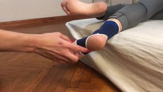 free video 38 DollHouseStudio – Sprained Ankle Tickling Jenny | f/f | feet porn free hardcore sex xxx porn-7