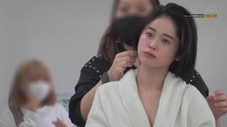 MINAMO - Real Face  Look At All Of Me.  Minamo Super-large Rookie Bukkake!-3