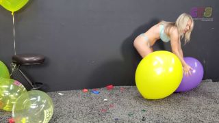 Custom Fetish - Bunny s Barefoot Stomp Pop Cam2 - Fetish-8