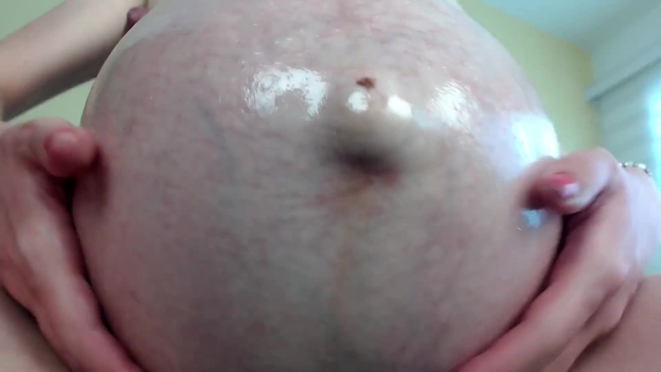 7160 Mila mi - Checking Big Preggo Belly And Boobs