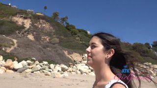 [ATKGirlfriends] Lily Winters Zuma Beach 1 [09.10.25] [1080p]-3