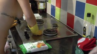 Bad Dolly – Naked Marigolds Cleaning JOI!-4