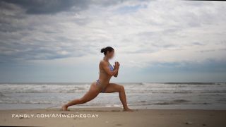 AMWednesday Exhibitionism 540918099117875200  01 538451225650143233-2