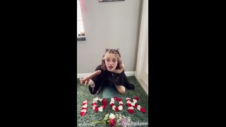 Celebrating 100k by fucking myself w my dildo (Toys) Shrooms Q-1