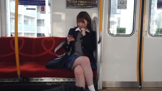 FC2PPV 2656608 パンツの中に手を入れながらジーッと見つめてくる少女がスケベすぎて神 - FC2PPV-5