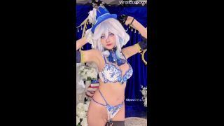 Byoru Byoru In Furina Genshin Impact Cosplay Show  1080-6