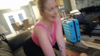 Stepson Convinces Thick Natural Big Tits Stepmom Danni Jones Not To Lea-2