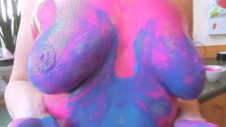 Body painting at home-9