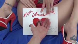 Mrs Mischief - Moms Homemade Valentine-6