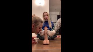 free porn clip 28 Goddess Anny – I Jerk Off A Toy Cock In White Socks While My Slavegirl Sniffs Them – PLAY WITH ANNY | fetish | fetish porn vr fetish-5