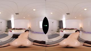 KIWVR-365 B - Virtual Reality - Japan-5