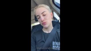 Kristen Scott () Kristenscott - finished a workout this morning feeling great whats on your agenda today dm me let 06-04-2022-9