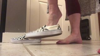 Beneathmytoes Taking my shoes off - 08-11-2019 - Onlyfans-5
