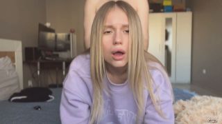 Shows Herself To Fuck Her Best Friend (Hot Babes) Allinika-6
