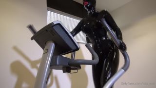 Heavy rubber workout part 2 Download New Porn Video Fast ...-2