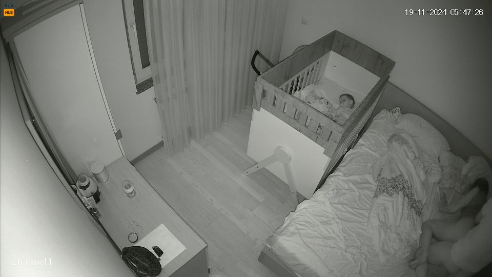 Webcam 856 Kosovo Pristina 2oq9F5Y94