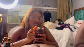 6212 Best Friends Have A Dick Sucking Contest And Use Their B...-1