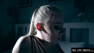 Emily B - Watch kinky beauty take a hard pounding from her sex machine-4