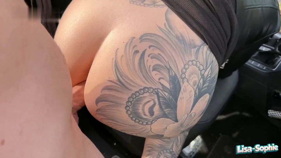 [K2S.CLUB] Lisa_Sophie - Vom eigenen Chef blank gefickt vor der Weihnachtsfeier - FullHD 1080P