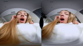 Sandy Little VR 4K Hardcore Orgy Feast Oculus Vive Porn-7