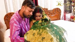 Bhasur does not control himself after watching sexy bahu wife ....-3