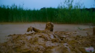 [K2S.CLUB] LyndraLynn - Orgasmus im schlammsee - FullHD 1080P-9
