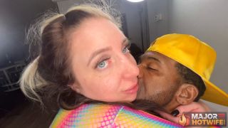 MajorHotWife 24 05 31 Brooklyn Madison Nut On My Titties.-6