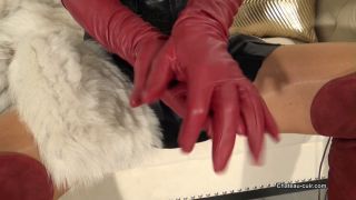 chateau-cuir Leather gloves and fur JOI-9