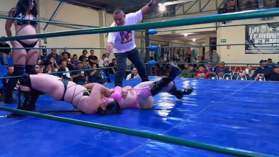 Helen & Catrina vs Jade & Shak