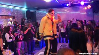 Party Hardcore Gone Crazy Vol. 31 Part 1 - Cam 2-0