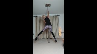 LouLou Petite Louloupetite - its friday lets pretend were at a stripclub if i get in tips ill post another 26-03-2021-6