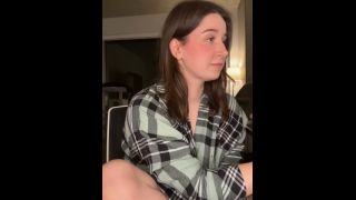  Cumshots Scarlet Chase Scarlet Chase - Sloppy Blowjob In Gloves-8