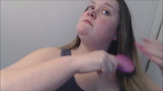 Online video GoddessLisa_Lux - Straightening long hair with music femdom-5