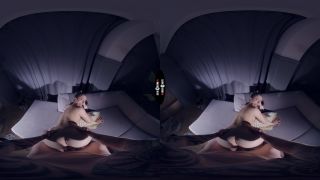 Virtual Encounter: Sofia Smith’s Taboo Teen Adventure [VR, U-9