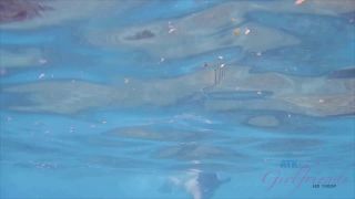 Rina Ellis Hawaii 5 (Blowjob porn)-1