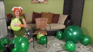 Custom Fetish - Amber as Milla Bassett Sit Pop 02 - Fetish-2