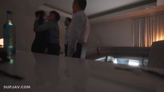 ReducingMosaic JUR-232 ハプニングバー人妻NTR 「あなたのためよ…」と言っていた妻がいつしか群がる男たちに夢中になっていた。 木下凛々子-5