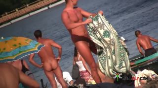 Beautiful on Naturist Plage 09  2-7