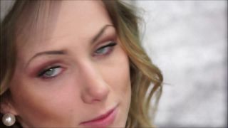 Custom Fetish - Amber s Eyes Are Touched - Fetish-7