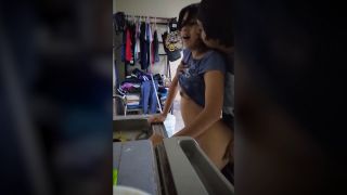 7106 A Good Woman Serves her Man  Sex while I do the Dishes-5