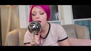 Anya Ivanovna - nya ivanovna pop rocks asmr-2