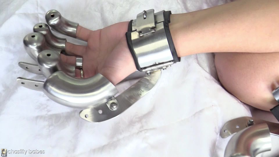 CB828 Rachel Adams (Rachel Adams – Hand Chastity*