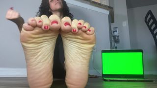 free adult video 27 Goddessxliv – Red Light Green Light Scrunched Soles, nicki minaj foot fetish on feet porn -5